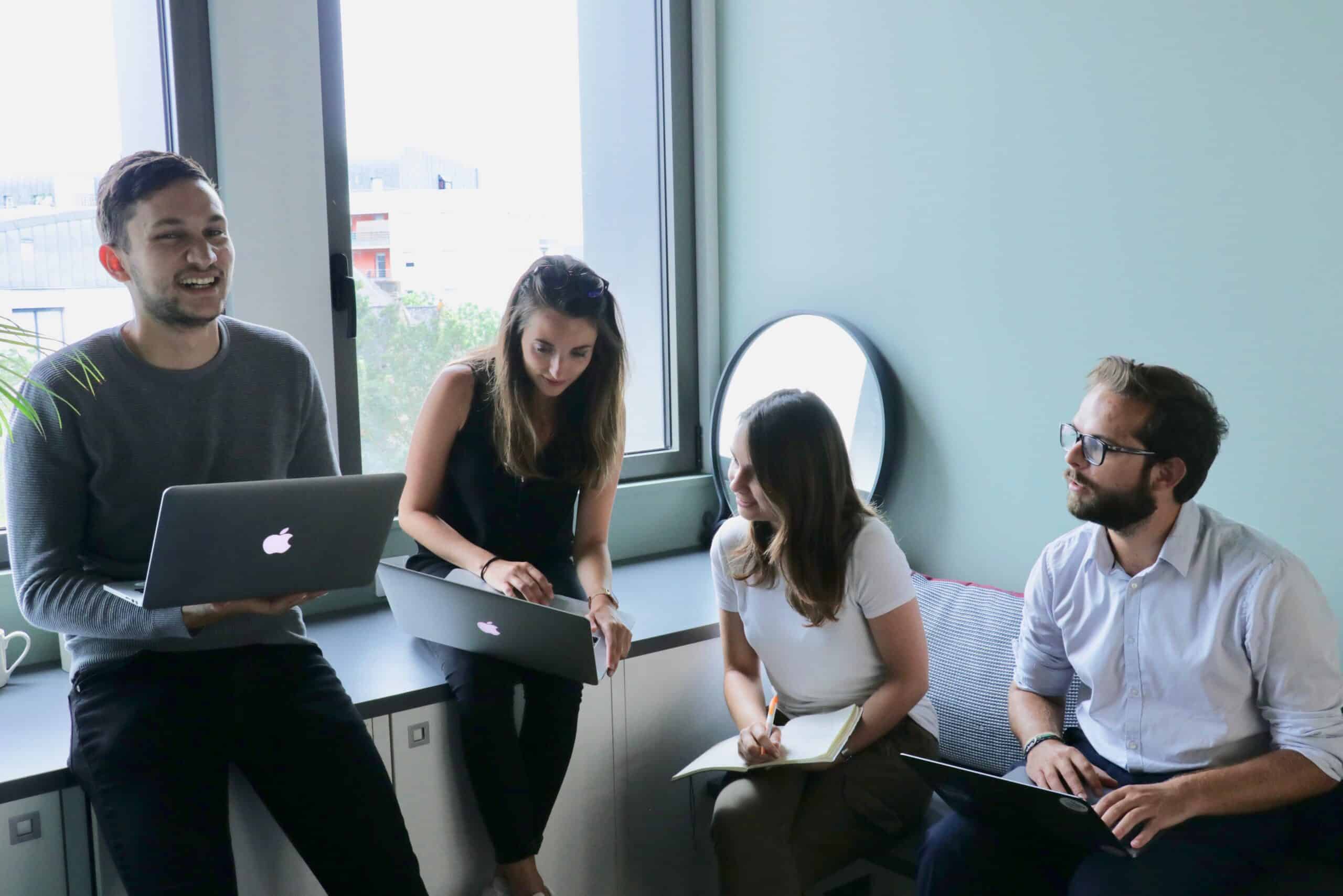 QVT : la bonne ambiance au travail | Happy to meet you